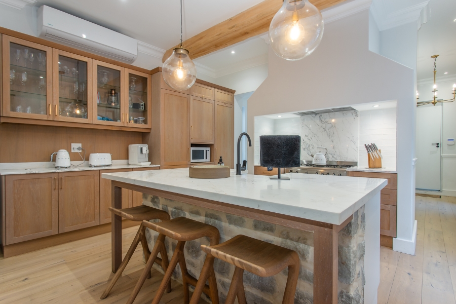 4 Bedroom Property for Sale in Franschhoek Western Cape